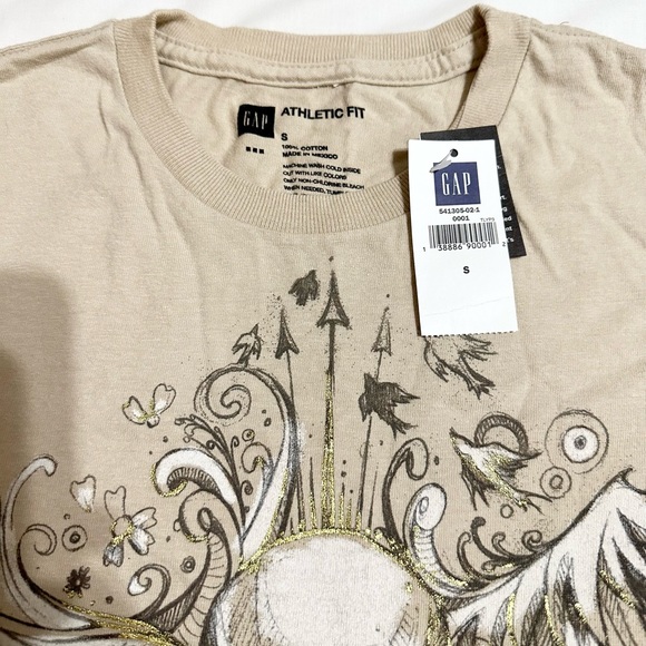 Gap Men’s Athletic Fit Short Sleeve Graphic Crew Neck T-shirt w/Skull Design - S - Picture 6 of 11